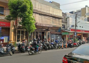 Pemprov DKI Tindak Parkir Liar di Blok M, 13 Penjaga Parkir Ditangkap