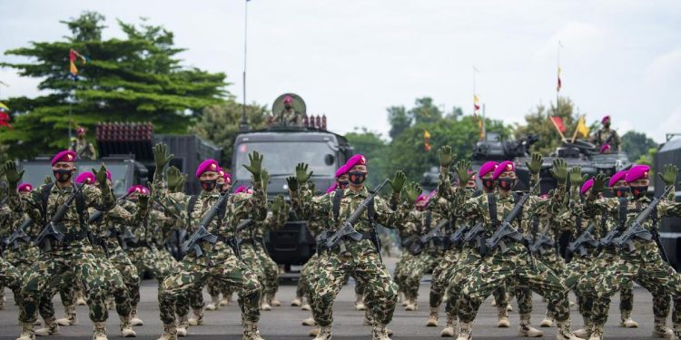 Satgas Marinir Dapat Penghargaan KSAL setelah Kuasai 56 Markas OPM di Papua