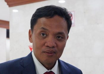 Anggota DPRD Jember Ditegur Main Game dan Merokok Saat Rapat oleh Gerindra