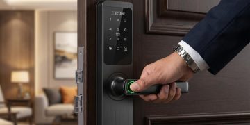 Kunci Pintu Digital Solusi Rumah Pintar yang Menghambat Aksi Maling