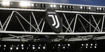 Juventus Tetapkan Harga Bek yang Dincar Barcelona dan Chelsea
