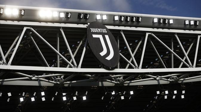 Juventus Tetapkan Harga Bek yang Dincar Barcelona dan Chelsea