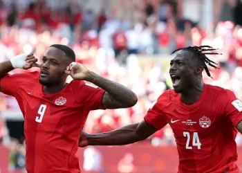 Lari Menyelamatkan Les Rouges dari Kekalahan