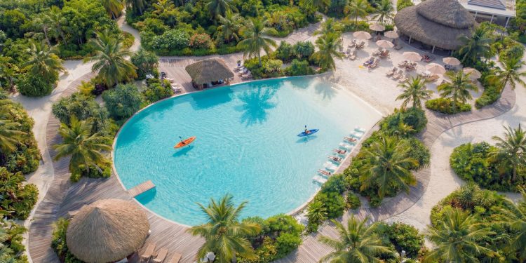 Alternatif Baru Pengganti Kolam Renang Komersial 500 m² Lagoons oleh Crystal Lagoons