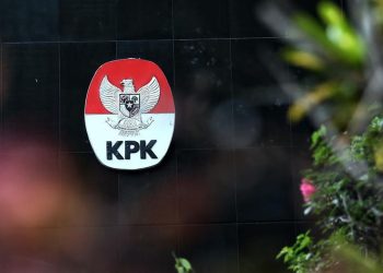 KPK Menahan Tiga Tersangka Kasus Korupsi Pembangunan Gedung Pemkab Lamongan