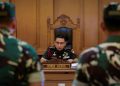 Hakim Perintahkan Pemusnahan Barang Bukti Tumbler Wadah Air Keras