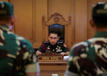Hakim Perintahkan Pemusnahan Barang Bukti Tumbler Wadah Air Keras