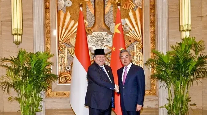 Indonesia dan China Setuju Memimpin Aliansi Kecerdasan Buatan Global