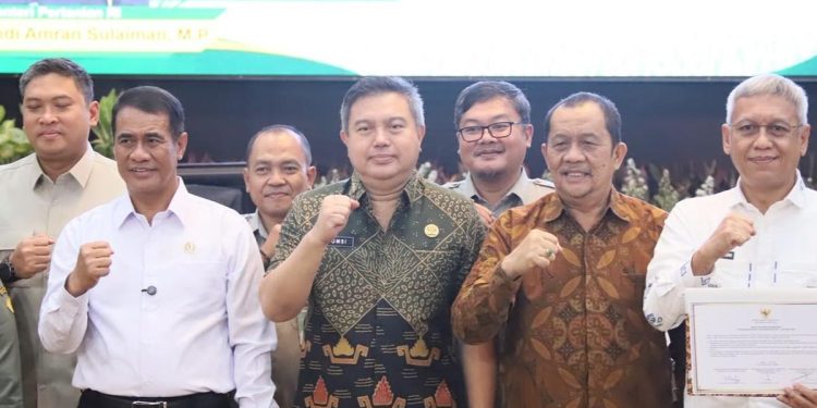 Sekjen Kemendagri Ajak Pemda Bekerja Sama dengan Penyuluh Pertanian