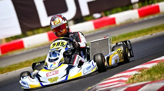 Sejarah Terukir Qarrar Firhand Pembalap Indonesia Pertama Juara WSK Euro Series 2026