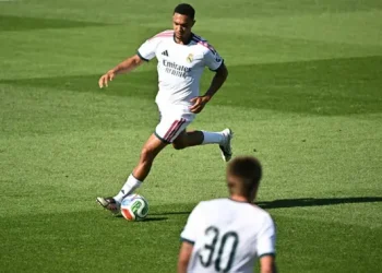 Trent Alexander-Arnold Buat Mourinho Terkesan tapi Ada Satu Kelemahan yang Terlihat