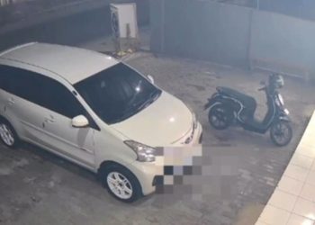Maling Pecah Kaca Mobil di Bekasi Ambil Uang Rp 9 Juta dan iPhone 15