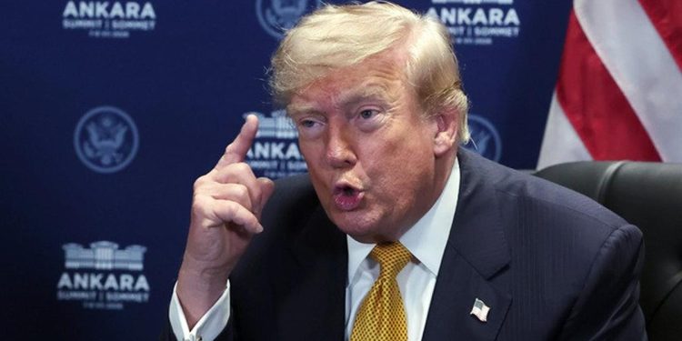 Tarif Baru Trump Diterapkan, Usaha Kecil Ajukan Gugatan