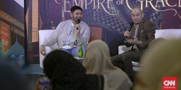 Kemeriahan Talk Show Ivan Gunawan di Islamic Travel Connect