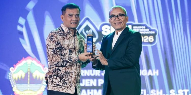 Ahmad Luthfi Menerima Penghargaan Kepemimpinan Regional Berdampak di SBBI 2026