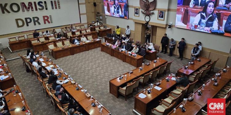 Audiensi DPR Terkait Pedagang BBM Eceran Diduga Diperas di Lampung