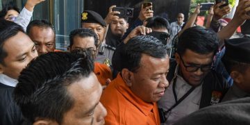 KPK Selidiki Aliran Dana Dalam Kasus Pelepasan Hutan Bupati Kuansing