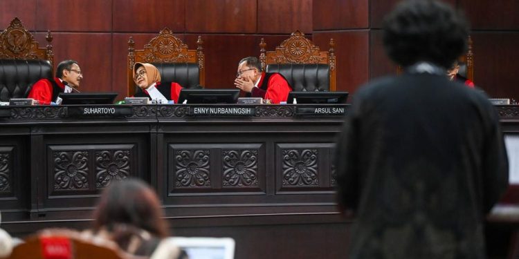 Peneliti dan Aktivis Mahasiswa Uji Formil UU Kepolisian Baru ke Mahkamah Konstitusi