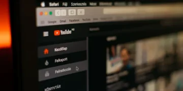 Tombol Pintas Ini Bikin Nonton YouTube Lebih Seru dan Praktis
