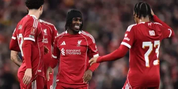 Liverpool Kalah dari Leeds, Iraola Pastikan Cedera Jeremie Frimpong Tidak Parah