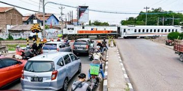 Benahi 190 Perlintasan Sebidang, Progres Konstruksi KAI Capai 77%
