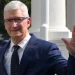 CEO Apple Tim Cook Mundur dan Serahkan Kepemimpinan kepada John Ternus