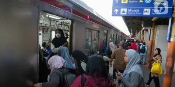 2 Insiden Ganggu KRL di Jalur Bogor dan Tangerang Pagi Ini