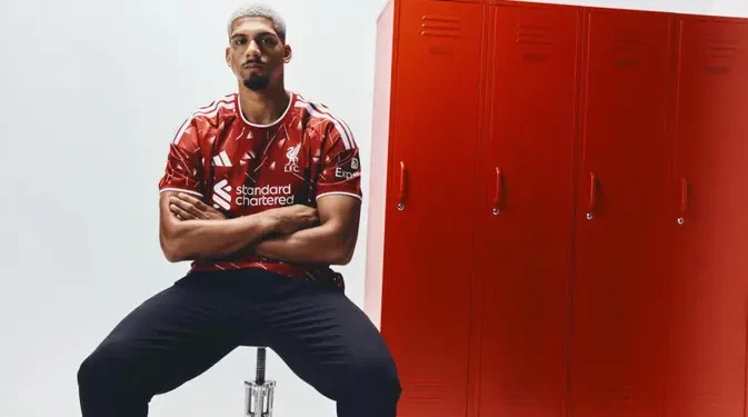 Alasan Ronald Araujo Memilih Nomor 33 di Liverpool