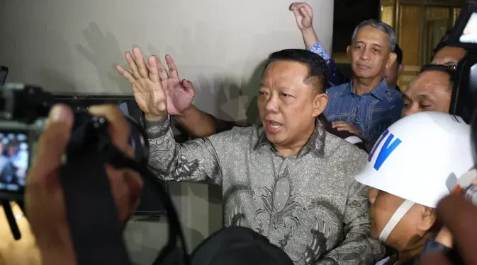 Status Diberhentikan Sementara Jaksa Febrie Adriansyah