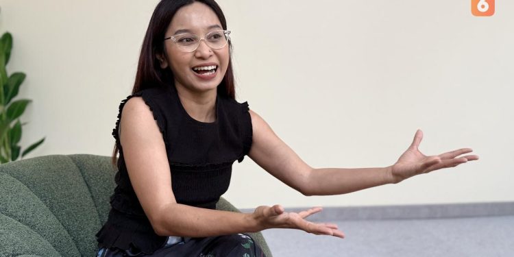 Pemberian Ayah MacBook Pro Jadi Senjata Utama Amanda Mitsuri Besarkan Massicot