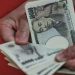 Yen Jatuh, Jepang Investasikan Rp 1.713 Triliun untuk Stabilkan Ekonomi