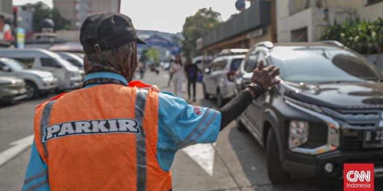 Aktivitas Parkir di Tengah Permasalahan Tarif Terbaru