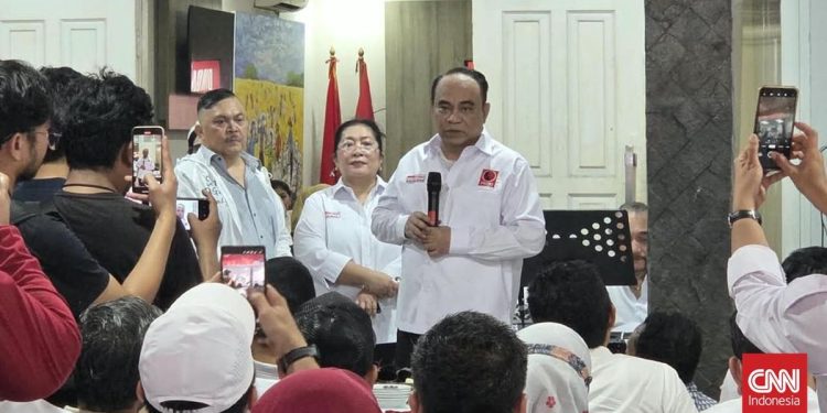 Berantas Korupsi dengan Menyapu dari Pusat Kekuasaan