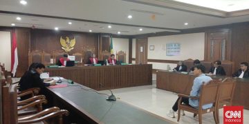 Khariq Anhar Dijatuhi Hukuman 6 Bulan Penjara Kasus Penimpaan Teks Demo Agustus