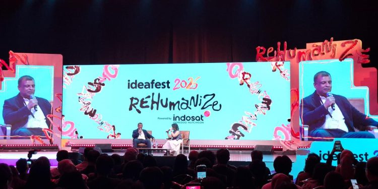 Curhatan Tony Fernandes Tentang Belum Semua Pesawat AirAsia Beroperasi Akibat Pandemi