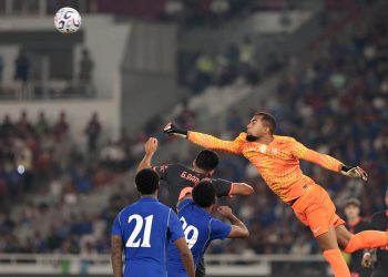 Cesc Fabregas Bawa Kiper Chelsea Bergabung dengan Como