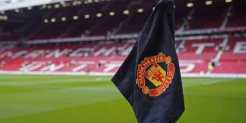 Manchester United Perlu Segera Tinggalkan Old Trafford