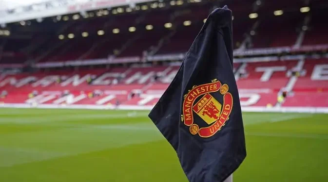 Manchester United Perlu Segera Tinggalkan Old Trafford