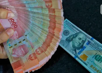 Rupiah Makin Lemah Dekati 18000 per Dolar AS, Analis Sebut Penyebabnya