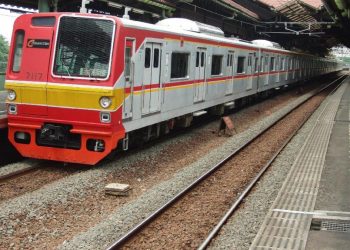 Pastikan Operasional Kereta Daop 1 Jakarta Aman di Tengah Abu KAI