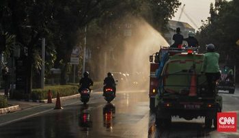 Foto Jakarta Hancurkan Jalan Mitigasi Abu Vulkanik Anak Krakatau