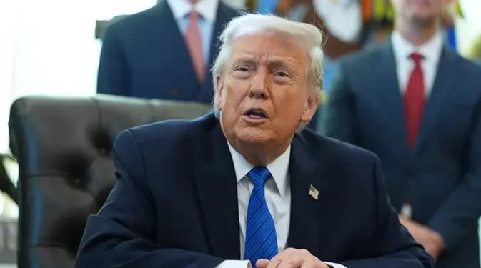 Trump Hentikan Sanksi Ekonomi untuk Rusia, Berikut Penjelasannya
