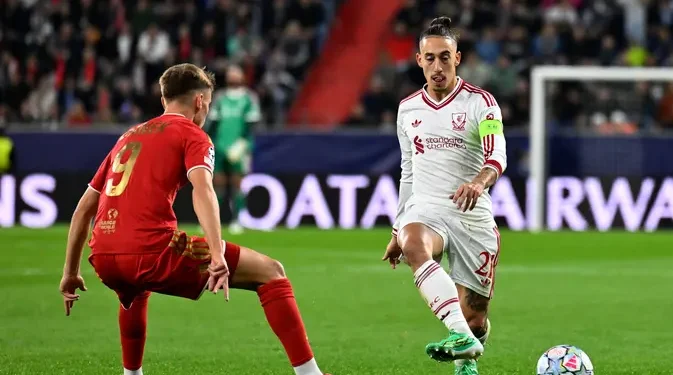 Kostas Tsimikas Bangga Jadi Kapten di Liga Champions, Mimpi Masa Kecil Terwujud