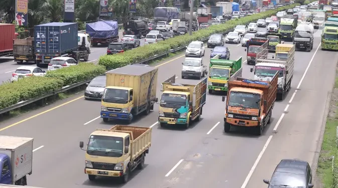 Jalan Tol Indonesia Ditargetkan Bebas Truk ODOL Mulai 2027