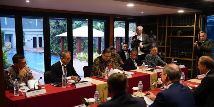 RI dan Rusia Perluas Kerja Sama di Sektor Perkapalan dan Penerbangan