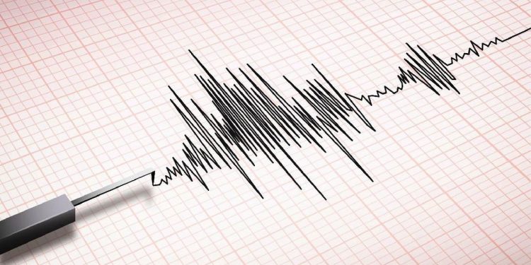 Rumah dan Sekolah Terluka Akibat Gempa M6,1 di Sumba
