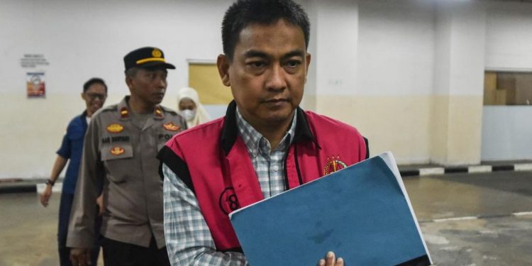Eks Ketua Ombudsman Tolak Terima Uang dan Minta Bebas dari Dakwaan