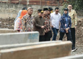 Normalisasi Kali Mampang, Pramono Pastikan DKI Siap Musim Hujan