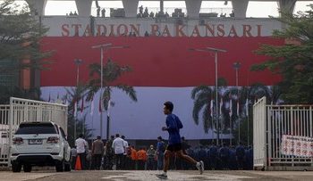 Suporter Bola Tewas Setelah Laga di Pakansari, Bupati Bogor Berkomentar