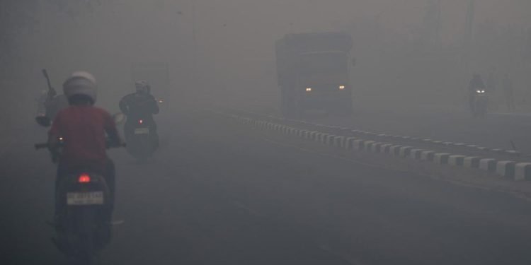Kasus ISPA di Jatim Capai 200 Ribu di Tengah Karhutla dan Kemarau